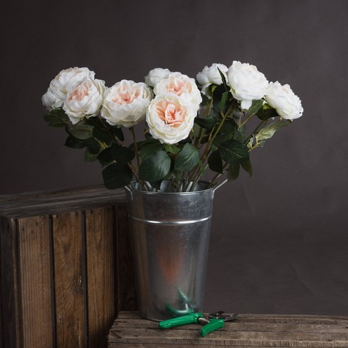 Blush pink artificial garden - pink,
